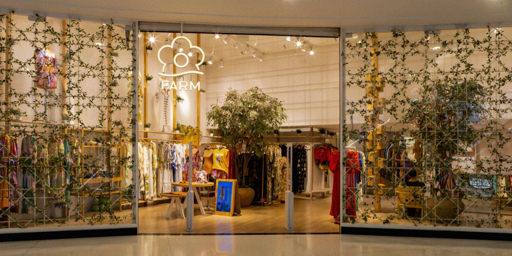 Posicionamento estratégico com relevância da Farm Rio